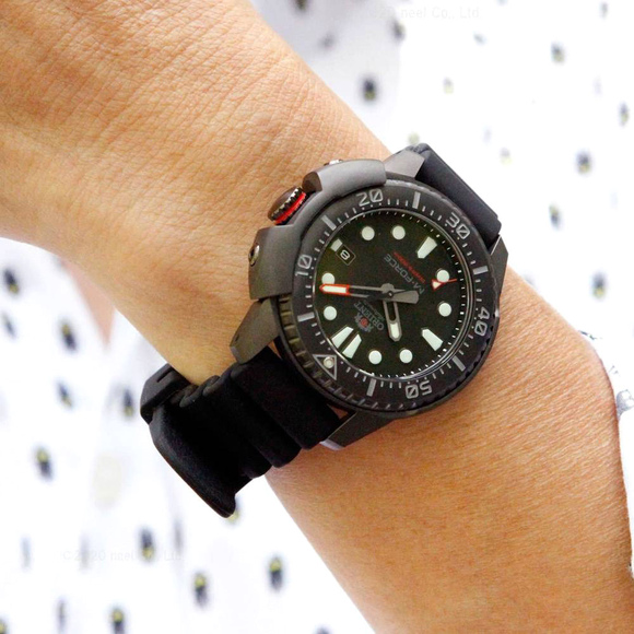 Orient RA-AC0L03B00B