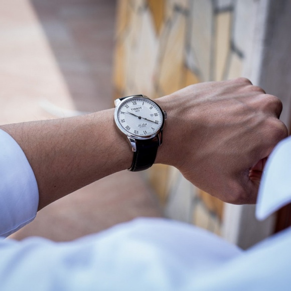 Tissot T41142333
