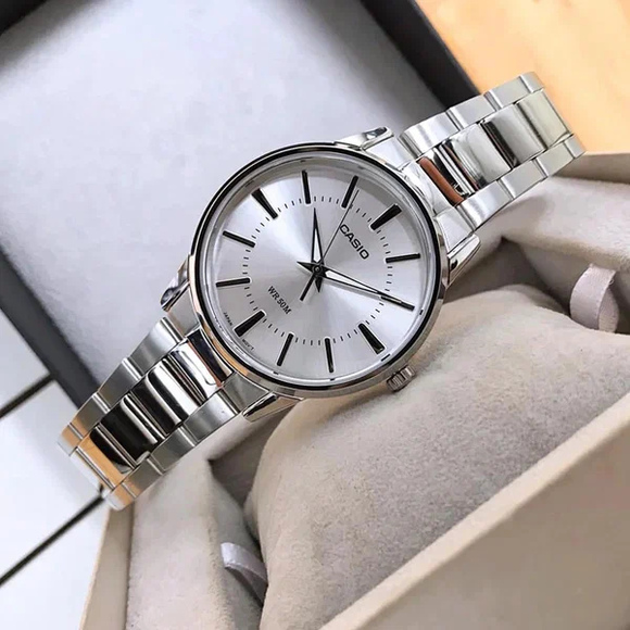 Casio LTP-1303D-7AVDF